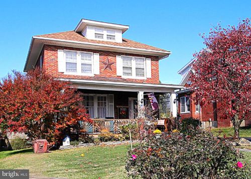 17832 Virginia Ave, HAGERSTOWN, MD, 21740-7241 | Card Image