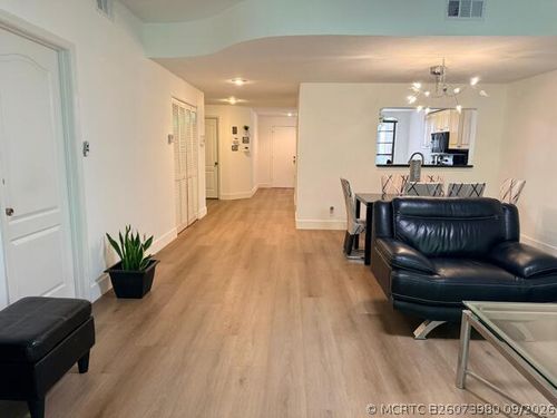 1-8659 Ne A Ave, Boca Raton, FL, 33432 | Card Image