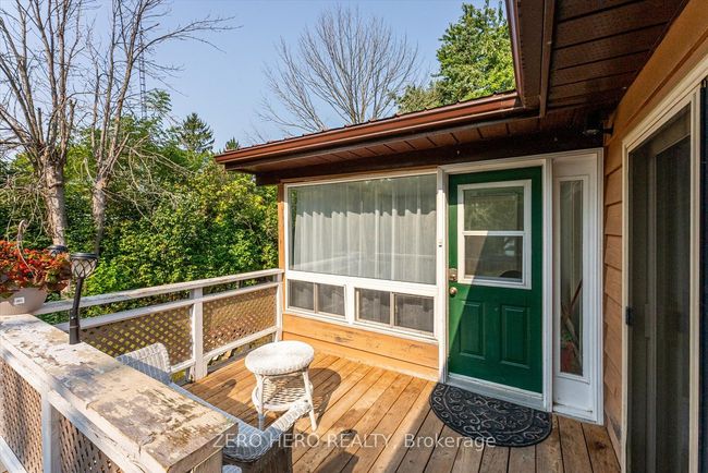 262 Sandy Bay Rd, House other with 4 bedrooms, 2 bathrooms and 6 parking in Hastings ON | Image 4