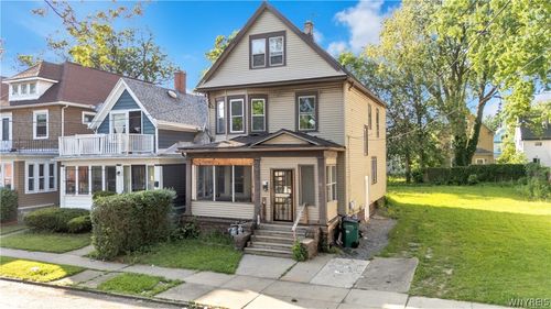 132 Royal Ave, Buffalo, NY, 14207-1540 | Card Image