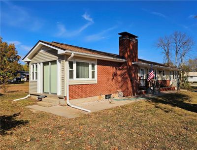 702 E Main Street, House other with 3 bedrooms, 1 bathrooms and null parking in Warsaw MO | Image 3