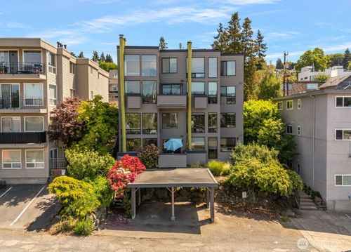2-2831 14th Ave W, Seattle, WA, 98119 | Card Image