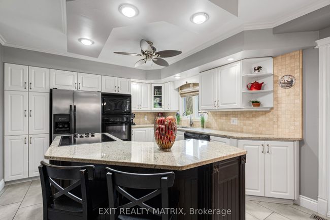 1920 Landry St, House other with 3 bedrooms, 3 bathrooms and 9 parking in Clarence Creek ON | Image 14