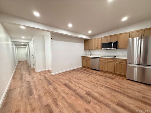 a-728 Route 6, Mahopac, NY, 10541-1689 | Card Image