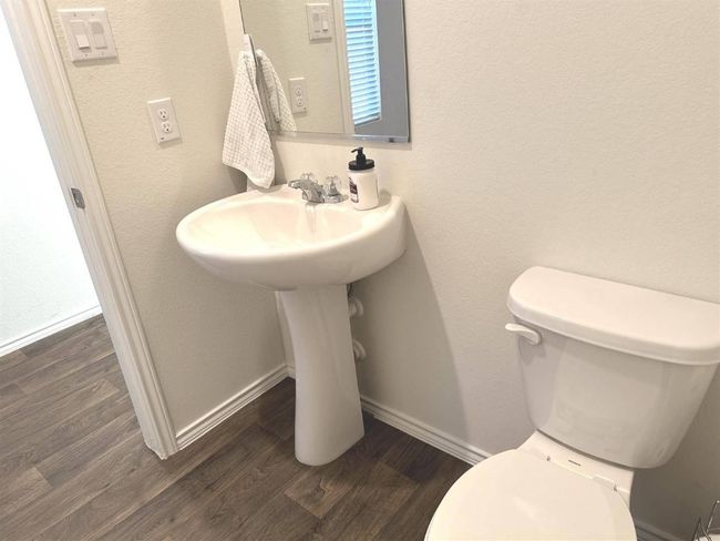 404 Andover Ln, House other with 4 bedrooms, 3 bathrooms and 2 parking in Uhland TX | Image 13