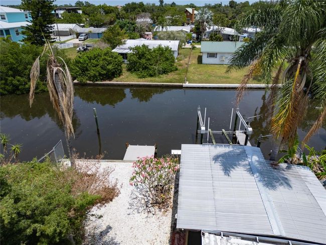 832 Seabreeze Dr, House other with 3 bedrooms, 2 bathrooms and null parking in RUSKIN FL | Image 75