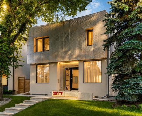 517 28 Ave Nw, Calgary, AB, T2M2K9 | Card Image