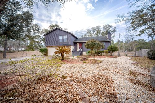 2037 Old Oaks Drive, Gautier, MS, 39553 | Card Image