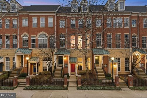 28a-1934 Crescent Park Dr, RESTON, VA, 20190-3289 | Card Image