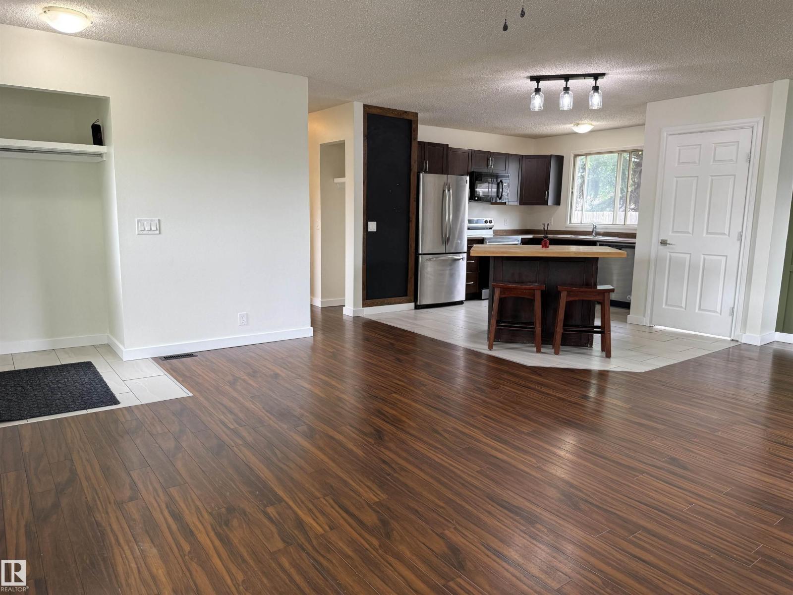 Residential in Fort Saskatchewan 3
