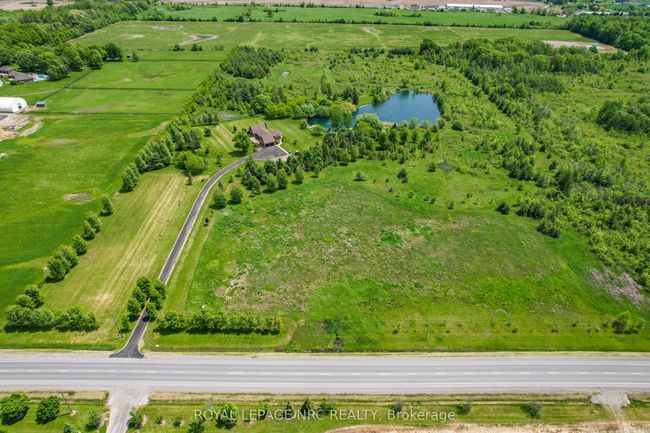 2021 Victoria Ave, Home with 5 bedrooms, 4 bathrooms and 50 parking in Pelham ON | Image 43