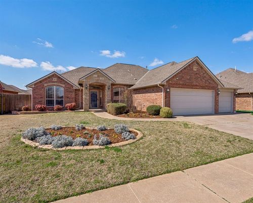 2113 Mulberry Creek Avenue, Yukon, OK, 73099 | Card Image