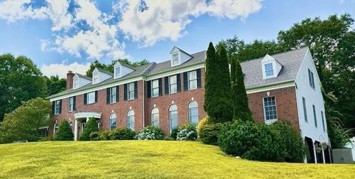 6 Everett Cir, Hopkinton, MA, 01748-3113 | Card Image