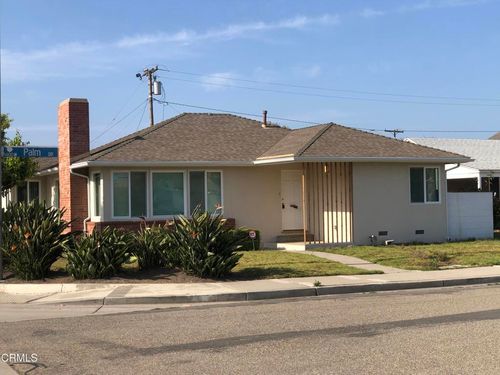 1447 Palm Dr, Oxnard, CA, 93030-4843 | Card Image