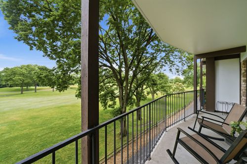 303-1400 N Yarmouth Pl, Mount Prospect, IL, 60056-1066 | Card Image
