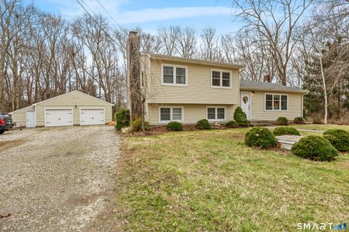 22 Beach Park Rd, Clinton, CT, 06413-2708 | Card Image