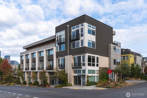 1626 E Yesler Way, Seattle, WA, 98122-5634 | Card Image