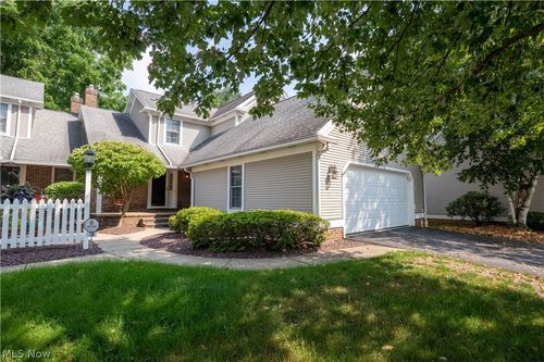 1c-40 The Ledges, Poland, OH, 44514-2044 | Card Image