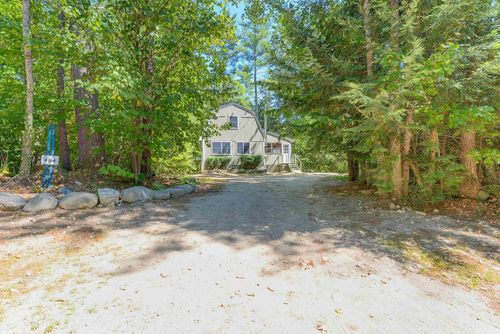 464 Town Hall Rd, Intervale, NH, 03845-6111 | Card Image