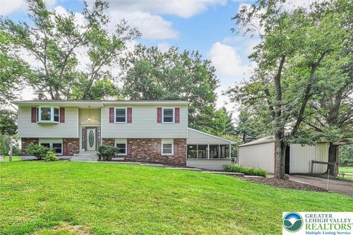 2900 Thompson Rd, HARLEYSVILLE, PA, 19438-1151 | Card Image