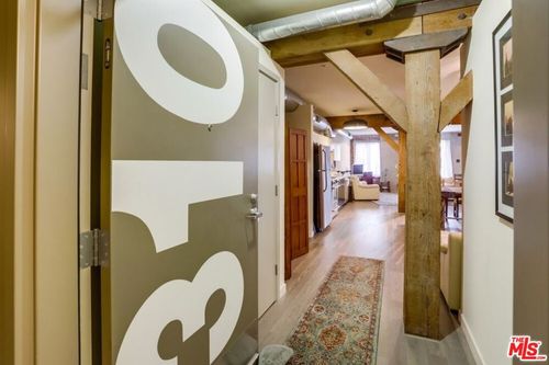 310-527 Molino St, Los Angeles, CA, 90013 | Card Image