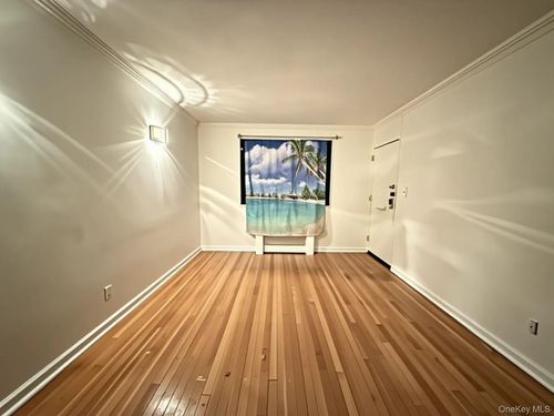 a-135 Jewel Ave, Flushing, NY, 11367-1919 | Card Image