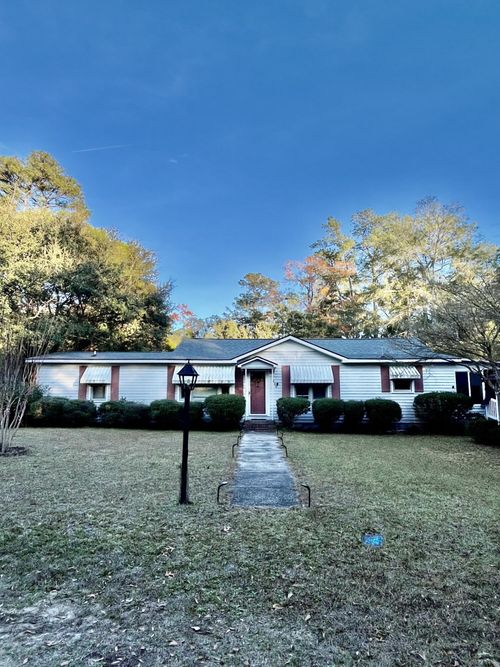 210 Orange St, Walterboro, SC, 29488-2747 | Card Image