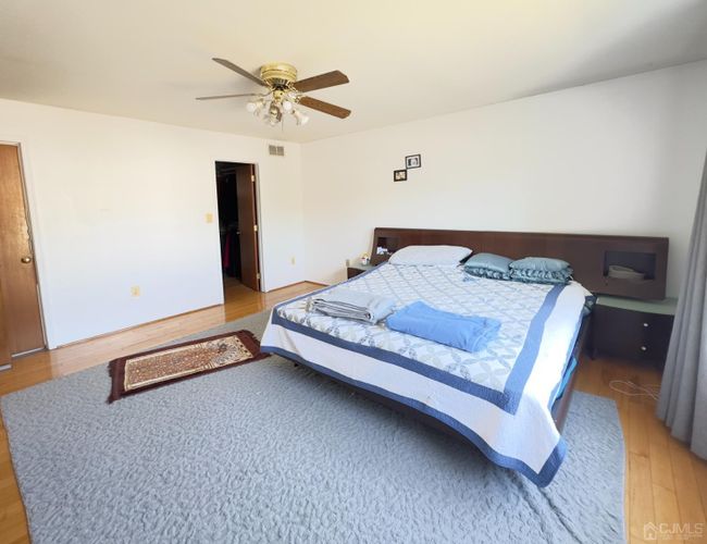38 Ned Ct, House other with 4 bedrooms, 3 bathrooms and null parking in Sewaren NJ | Image 10