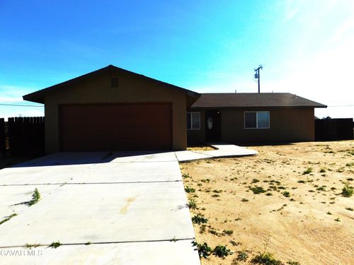 8312 Tamarack Avenue, California City, CA, 93505 | Card Image