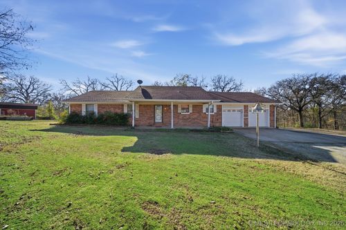 19549 S 250 Rd, Okmulgee, OK, 74447-6681 | Card Image