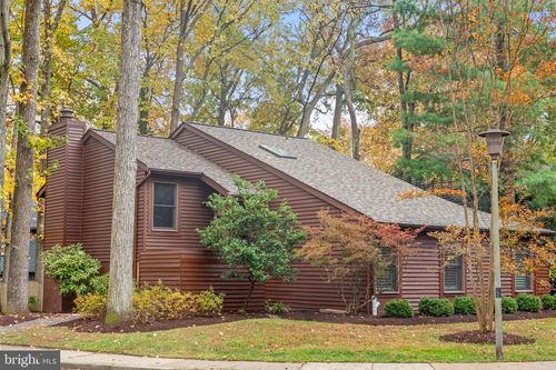 1813 Glade Ct, ANNAPOLIS, MD, 21403-1945 | Card Image