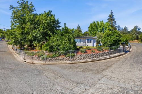 17 Southview Dr, Oroville, CA, 95966-9232 | Card Image