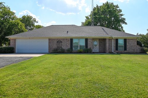 2951 N Trinity St, Decatur, TX, 76234-6317 | Card Image