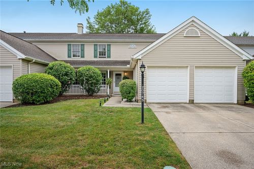 20745 Sun Meadow Trl, Strongsville, OH, 44149-5841 | Card Image