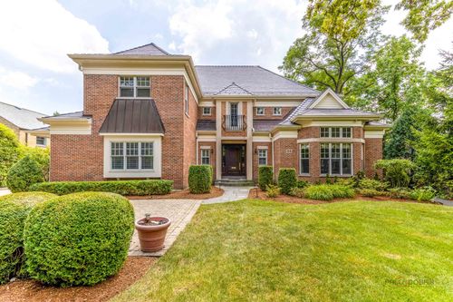 64 Crescent Dr, Glencoe, IL, 60022-1302 | Card Image
