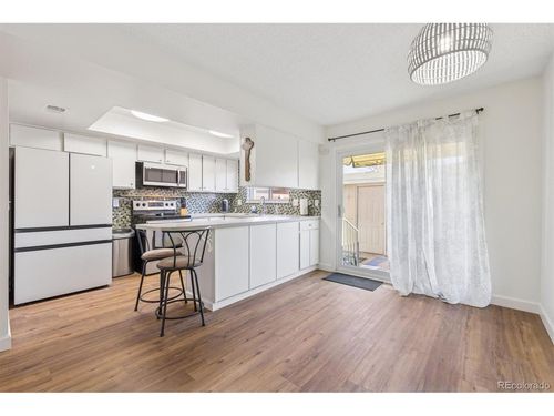 3948 S Yosemite St, Denver, CO, 80237-1925 | Card Image