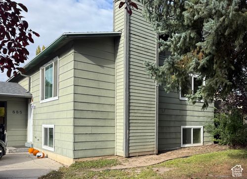 885 W 370 S, Logan, UT, 84321-5073 | Card Image