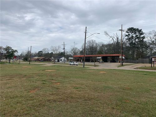 702 Avenue G, Kentwood, LA, 70444-2602 | Card Image