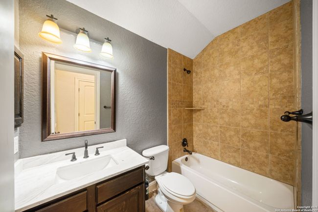7006 Robin Hood Way, House other with 3 bedrooms, 3 bathrooms and null parking in Schertz TX | Image 22