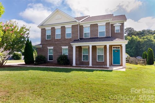 2032 Whispering Winds Dr, Rock Hill, SC, 29732-8869 | Card Image