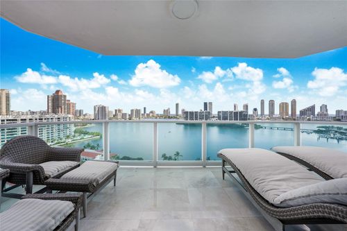 1701-3301 Ne 183rd St, Aventura, FL, 33160-4491 | Card Image