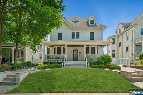 63 Ridge Rd, Rutherford, NJ, 07070-2136 | Card Image