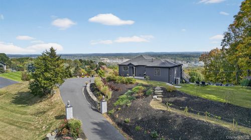 1568 Route 9w, Marlboro, NY, 12542-5407 | Card Image