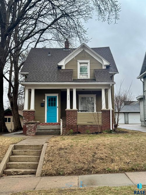 112 S Menlo Ave Avenue, Sioux Falls, SD, 57104 | Card Image