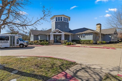 230-1725 Harvey Mitchell Pkwy S, College Station, TX, 77840-6313 | Card Image