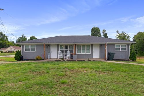 401 S Cherry St, Seneca, SC, 29678-4074 | Card Image