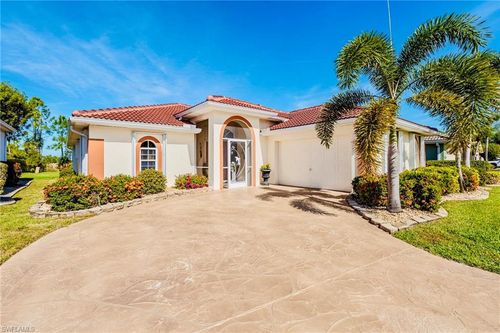 2831 Corinthia Cir, NORTH FORT MYERS, FL, 33917-7725 | Card Image
