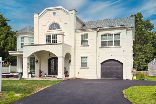 14 Barmore Dr, Stamford, CT, 06905-2001 | Card Image