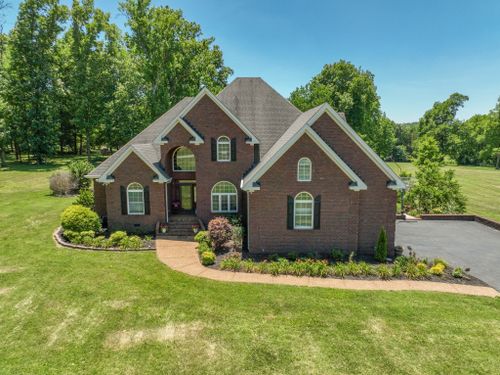 565 Thoroughbred Ln, Hartsville, TN, 37074 | Card Image