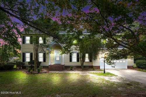 202 N Marion Dr, Goldsboro, NC, 27534-7613 | Card Image